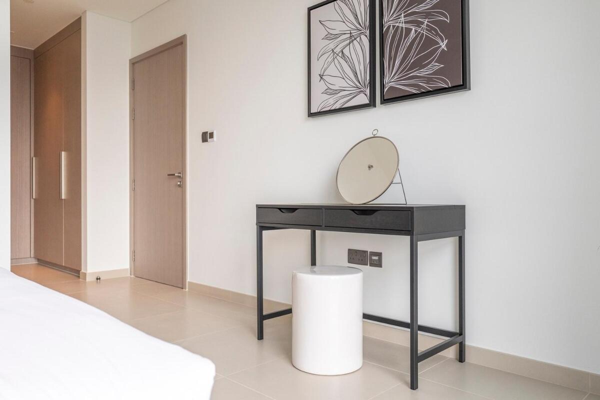 Gorgeous 2-bedroom In Downtown Dubai, Near Burj Khalifa! Appartamento Dubai